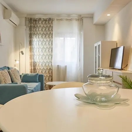Loira Breton, Piso Coqueto En Zona Universitaria Apartment *