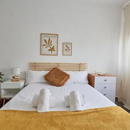 Apartment Loira Breton, Piso Coqueto En Zona Universitaria *